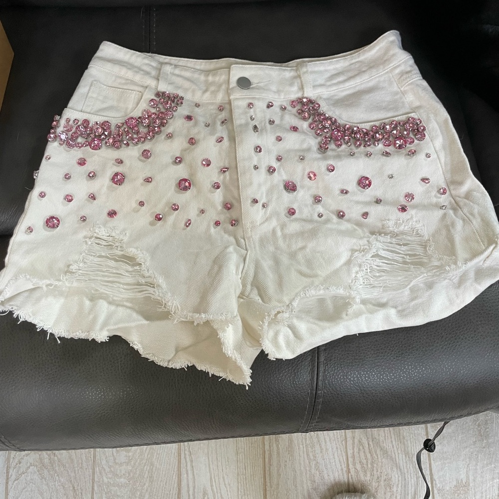 Blue B Collection “You Sparkle white denim shorts” bought on “Pink Cowgirl” - Picture 3 of 5